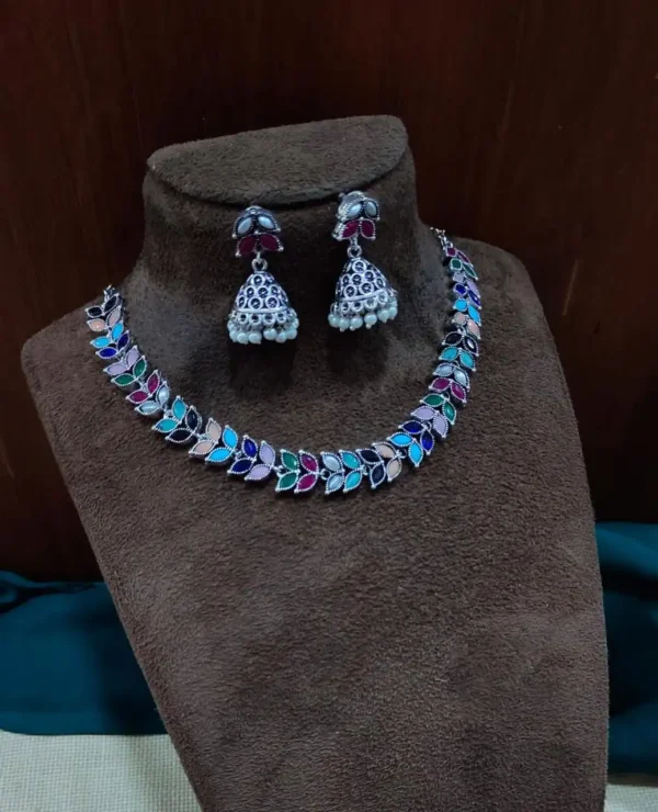 Stone Studded Necklace With Jhumka