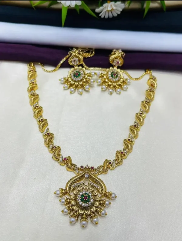 Gold Plated Floral Necklace Set